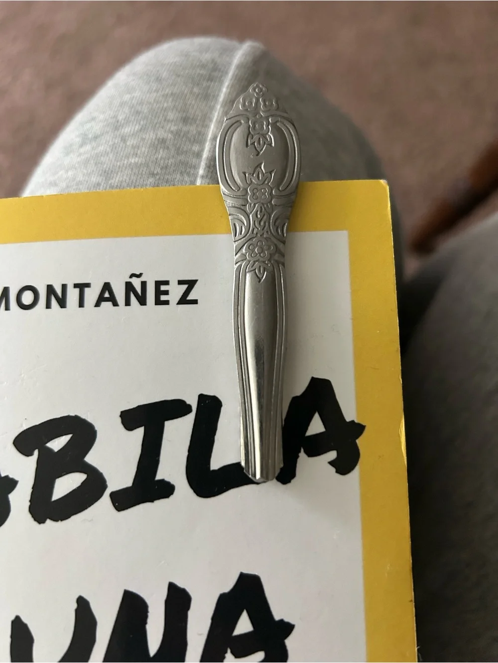 Unique Set of 3 Silver Floral Silverware Books Page holder Clips